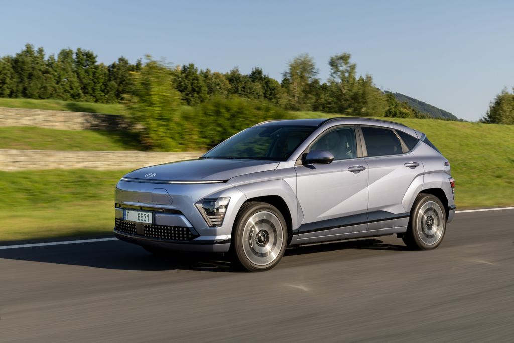 Top Electric Cars Under 30K 2024 Guide